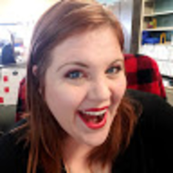 Meet your Posher, Laura - Picture 3 of 5